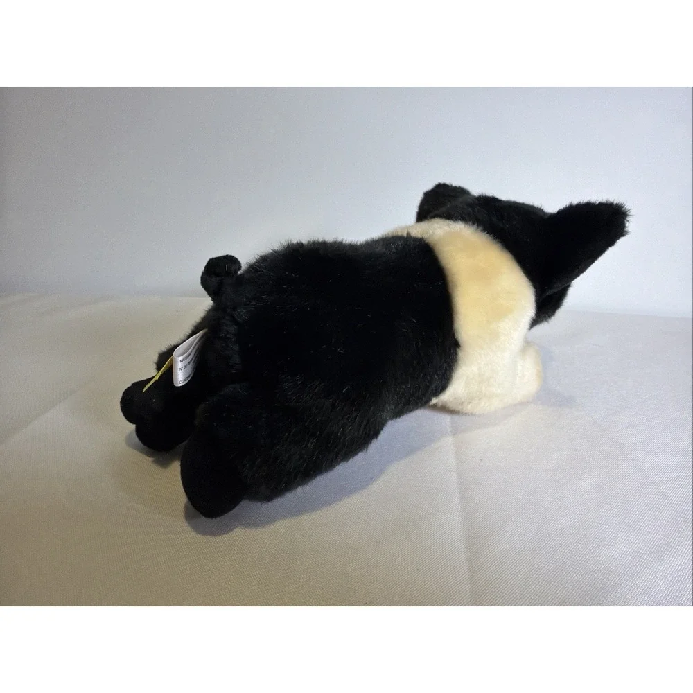 Aurora Miyoni Hampshire Pig Black and Beige stuff animal toy lifelike detailed